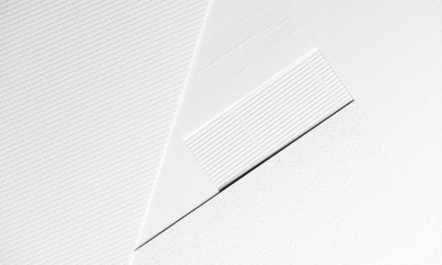 Oberflächengeprägte Papiere